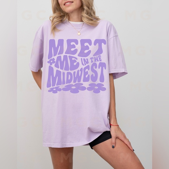 Comfort Colors Meet Me in the Midwest Shirt - Picture 5 of 10